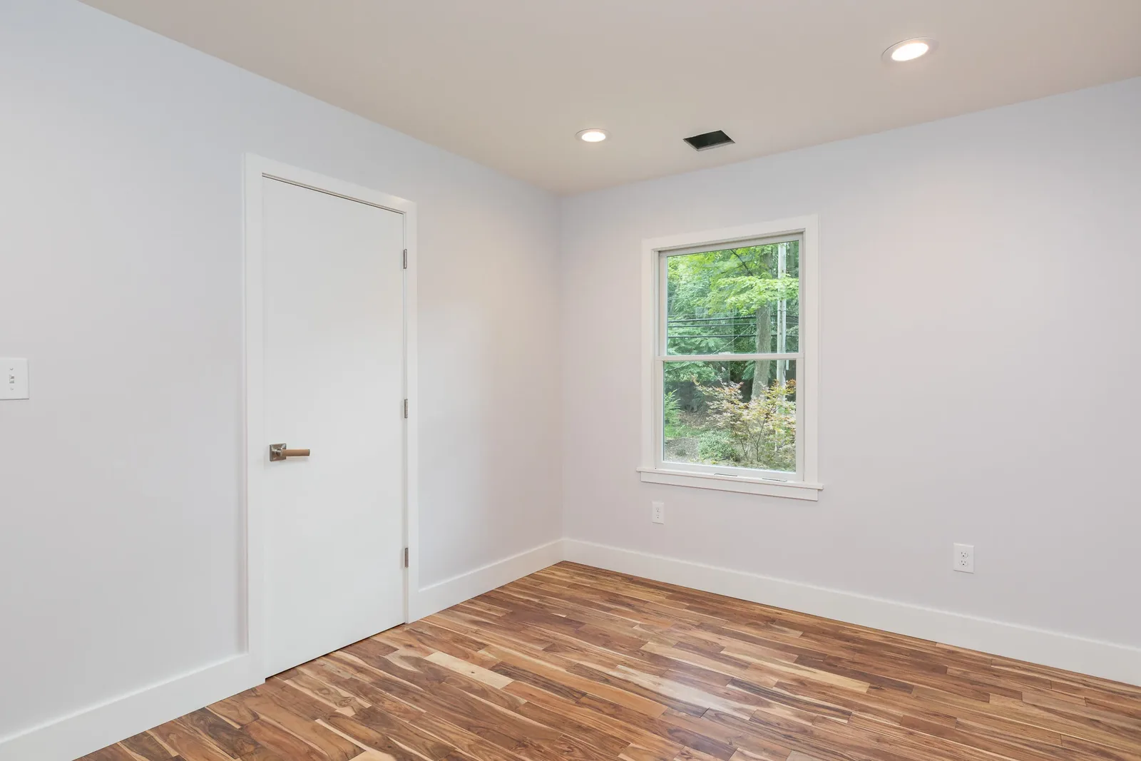 Bedroom with recessed lighting